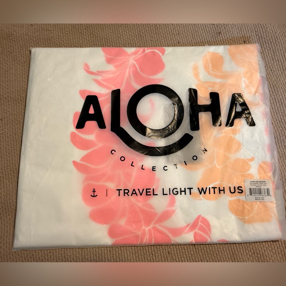 NWT ALOHA Collection Lucky 11 Limited Tropical Plumeria Lei Holo Holo Tote - Picture 2 of 4
